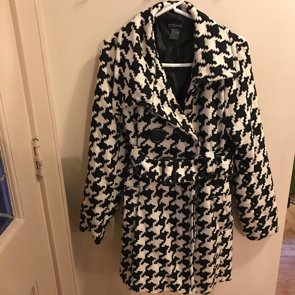 Wet Seal Houndstooth Coat